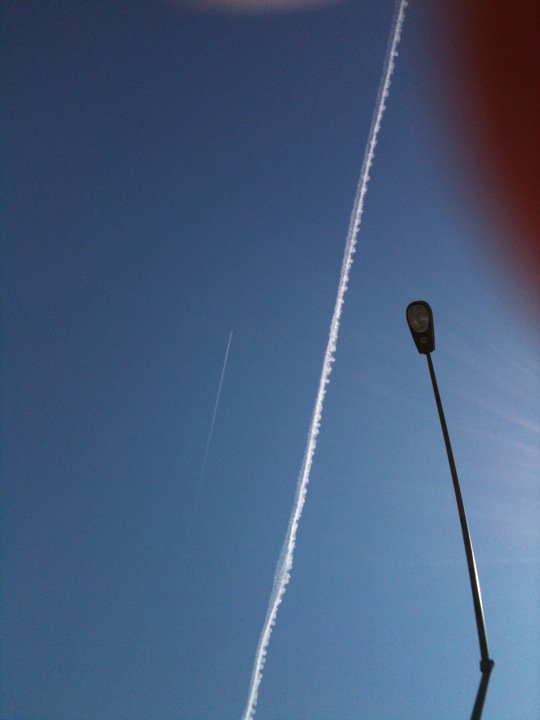 Picture of chemtrails taken by a facebook member